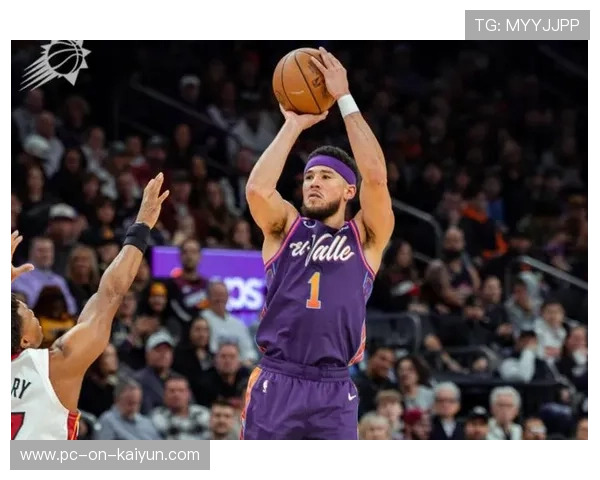 太阳布克伤情改变球队短期计划，如何应对突发挑战？